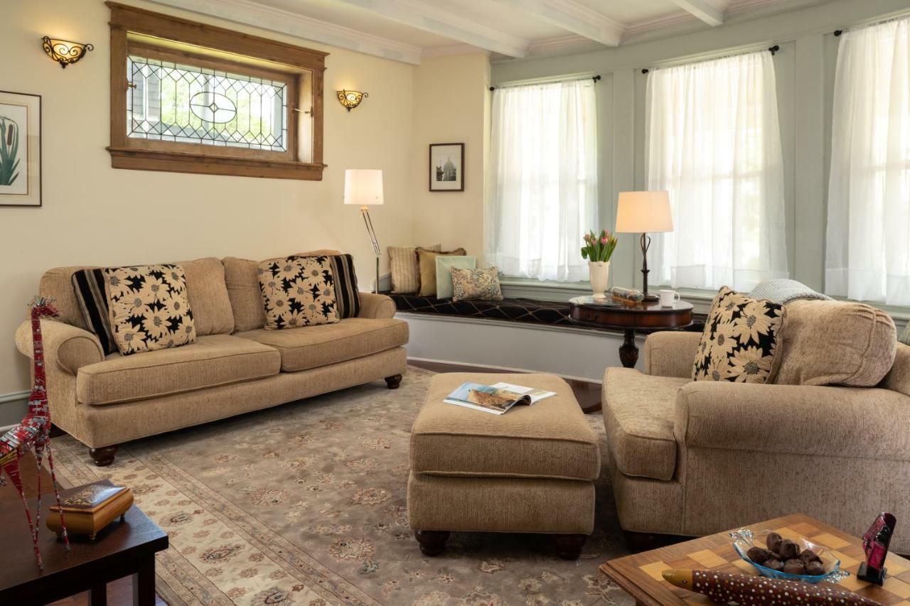 פוטסטאון Three Daughters Inn מראה חיצוני תמונה